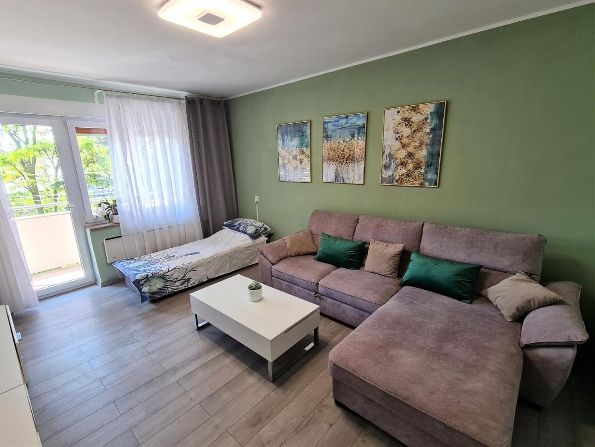 M & M Apartment Pula Exterior photo